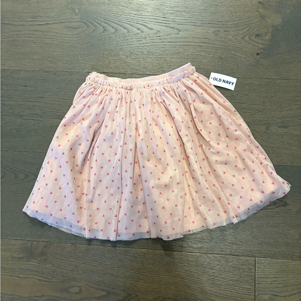 Old navy pink girls skirt with hearts sz 5T NWT ret $72